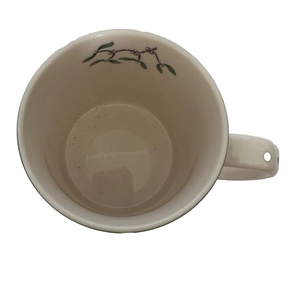 Spoke Christmas Tree Mug Cream Green Ring Holds 8 oz - Picture 3 of 5